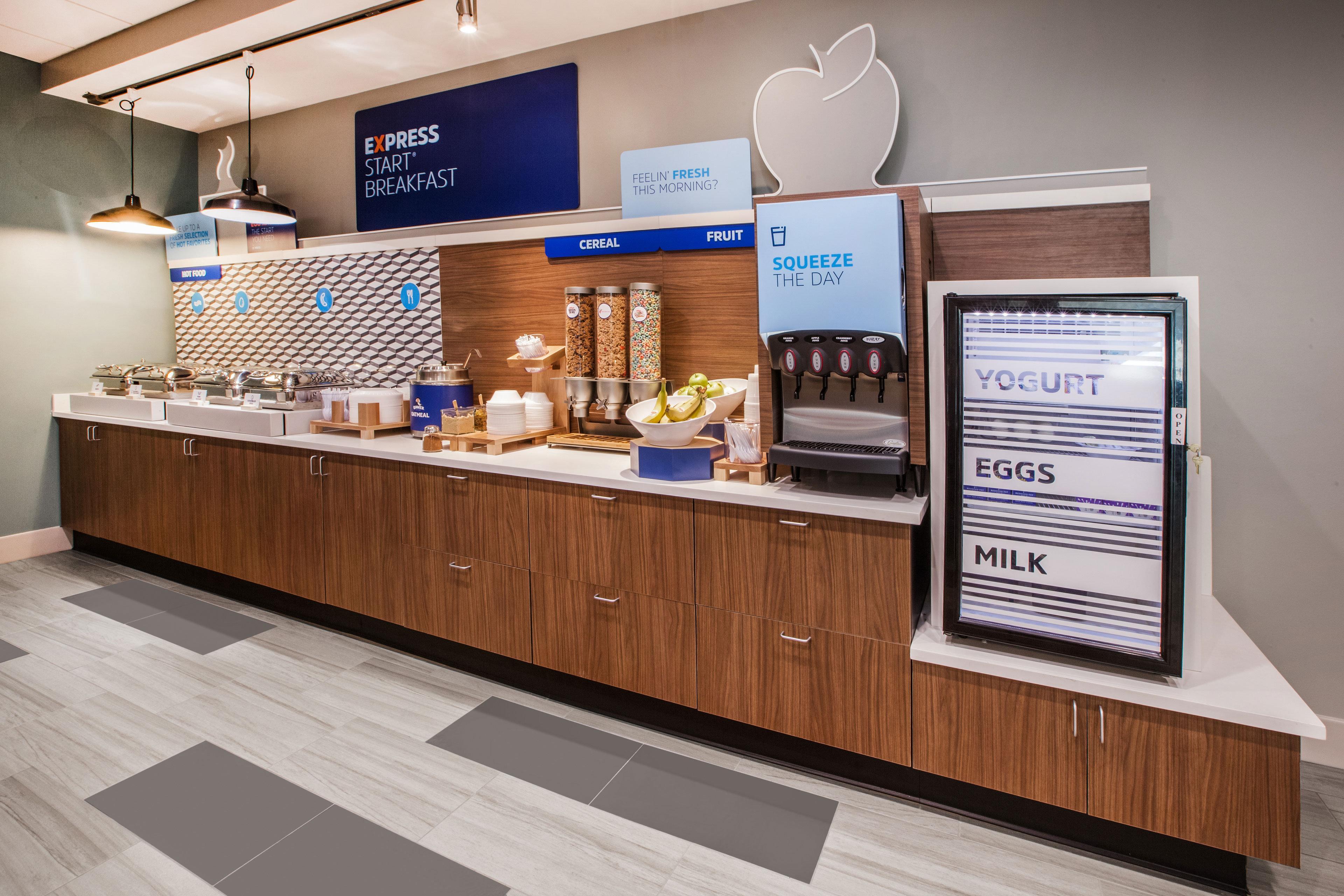 Holiday Inn Express Hotel & Suites Brooksville West, An Ihg Hotel Esterno foto