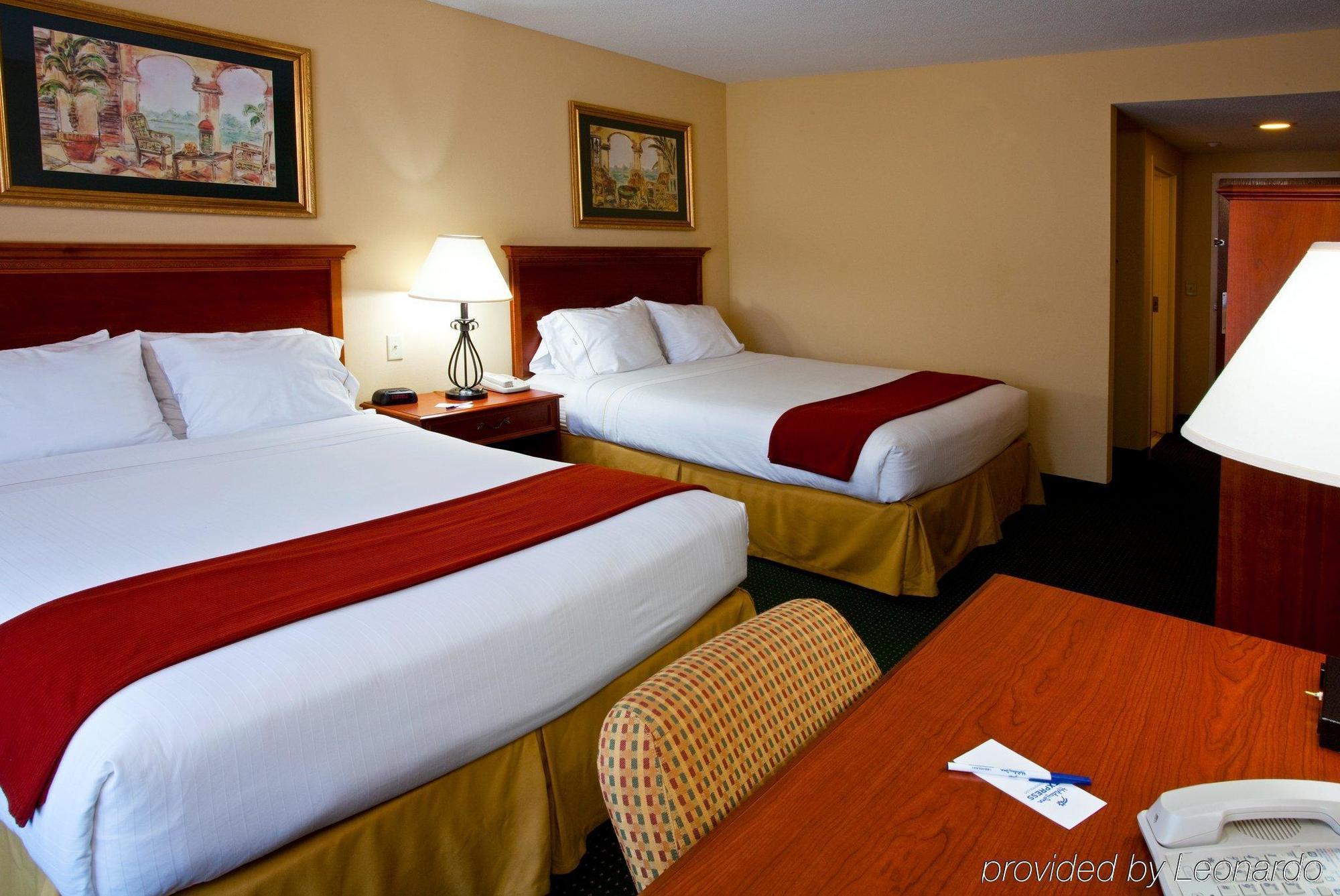 Holiday Inn Express Hotel & Suites Brooksville West, An Ihg Hotel Camera foto